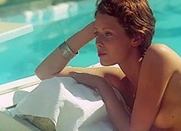 Emmanuelle (1974 Full Movie)