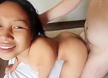 Indonesian Chubby Teen Creampie