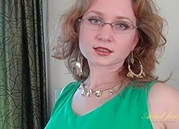 Mandy In Amateur Movie - AuntJudys