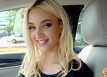 Petite Babe Uma Jolie Pulls Out A Drivers Cock To Suck