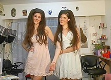 Latina Twins 11