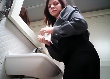 Women Pee In Public Toilet 2259
