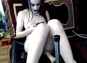 Hot Goth Slut Fucked By Machine