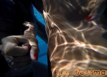 Handjob In The Pool, Sodomy And Ejaculation In Water