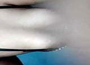 White Woman Showing Bobs To Public