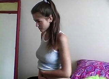 Photoshoot Pretty Brunette