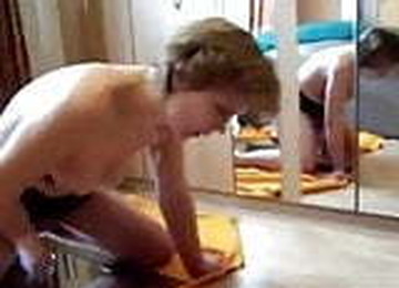 NIAGARAS ... THE MIRROR