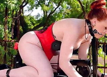 DRESSAGE DE MARIE SOPHIE A LA MACHINE