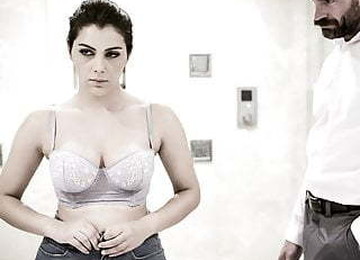 Italian Maid Gets Fucked By A Conceited Client