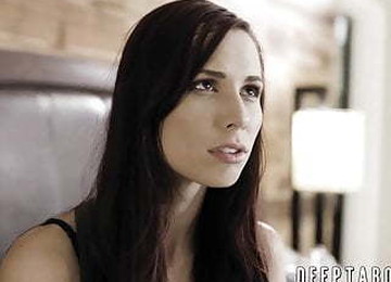 All Natural Babe Aidra Fox Banged By Lucky Stepbrother