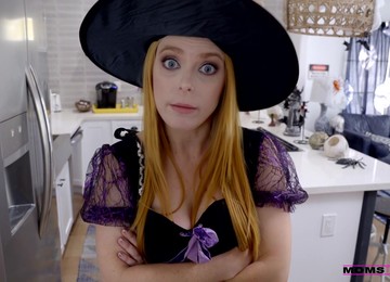 Trick Or Treat With My Step Sis And Mom