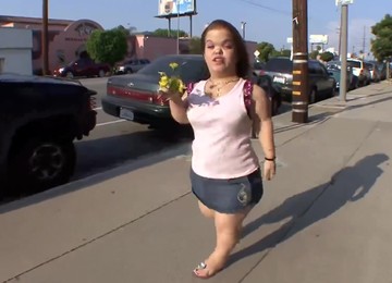 Mini Mya Has A Big Of A Thing For Big Black Guys