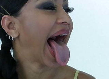 Jasmine Shy - Cum Inside My Mouth