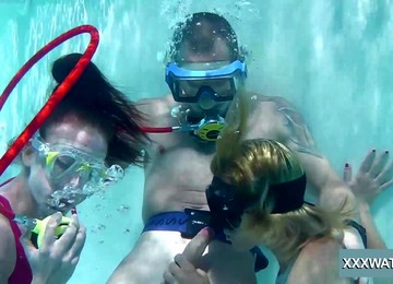 Babes Take Turns Sucking Dick Underwater And They Are So Adventurous