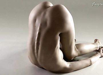 Stunningly Fit Teen Bends Her Body In Sexy Ways