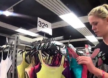 Luscious Czech Sweetie Is Tempted In The Mall And Rode In Po