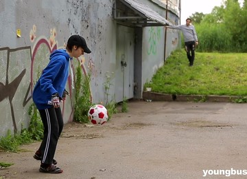 Quickie Outdoors Fucking With Shy Babe Yagami Lil And Her Boyfriend