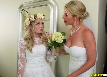 A Wedding Day Turns To A Blowjob And Hard Fuck For Horny Lexi Lore