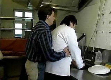 BBW GERMAN MATURE FUCKED IN THE KITCHEN