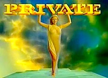 Beautiful Babe Keeps All Her Friends Fully Satisfied