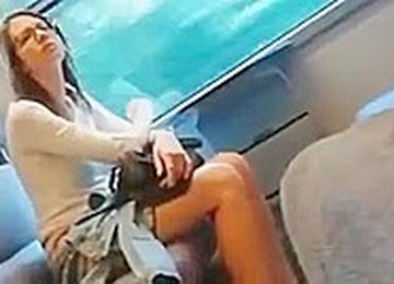 Bulge Flash Curious College Girl 1