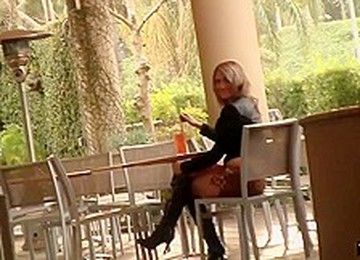 Leopardskin Hooker Nina Rae Frigs