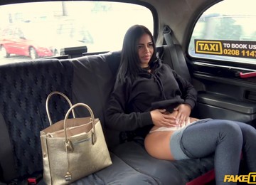 Stunning Brunette Enjoys Good Fuck With Taxi Driver In The Car