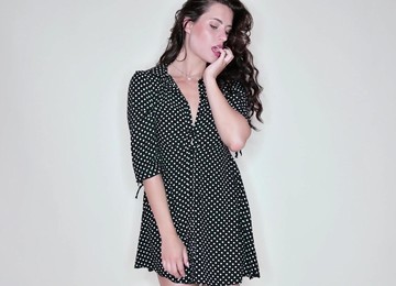 Boner Maker Mara Shows Off Perky Tits With Hard Nipples