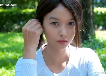 Chinese Model Posing Nude.60