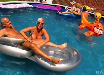 Orgy By The Pool With Insanely Horny Dick-worshiping Stunners