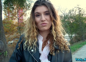 Before She Gets Fucked By A Stranger Candice Demellza Sucked His Dick