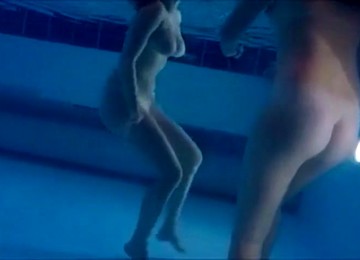 Im Spa-Bereich Gab Es Ein Pool Für Die Zeit Nach Der Sauna. Heimlich Gefilmt.