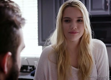 Ardent Big Bottomed Hottie Mona Wales Is So Into Topping Stiff Dick