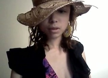 I Love To Watch This Whore Dance And She Has The Perfect Ass For Worshipping