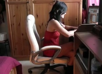 Dark Haired Cheating Girl Was Caught During Webcam Show With Dude
