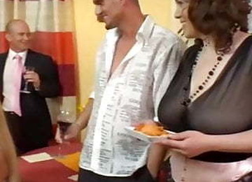 Party Mit Reifen Weibern