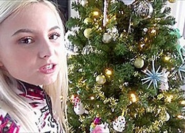 Young Blonde Doing Blowjob And Jumping Pussy On A Hard Dick