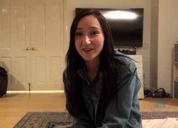 Carmen Rae Is Sitting On The Bed And Watching, While Her Guy Is Licking Her Wet Pussy