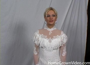 Cute Babe In A Wedding Dress Spreads Her Legs For A Nice Fuck