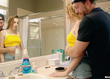 Stepdad Fucks Seductive Adult Stepdaughter Taking A Shower