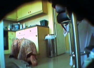 Hidden Cam Mom Upskirt No Panties Cathleen From 1fuckdatecom