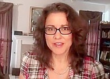 CURVY WIFE GIANNA JONES