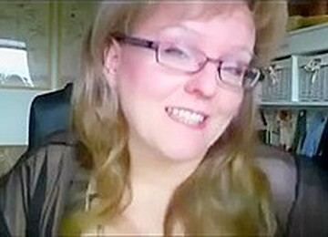 Aunt Linda Entices Me