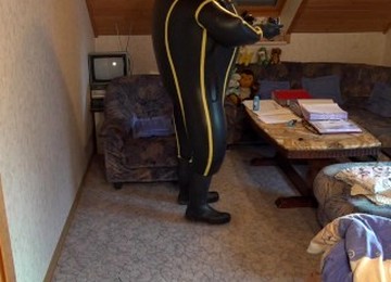 Cyborg Heavy Rubber Bodysuit Inflation