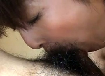 Cute And Sweet Amateur Asian Housewife Was Blowing Hairy Cock