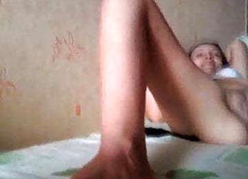 Young Wife Gets Big Cock In Wet Pussy!