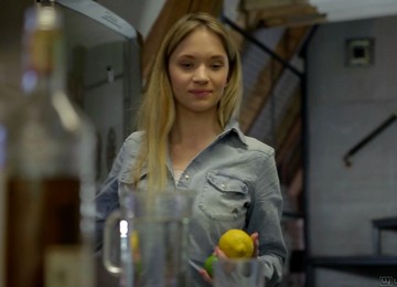 Sexy Slut In The Soapy Bath Finger Fucking Her Juicy Cunt