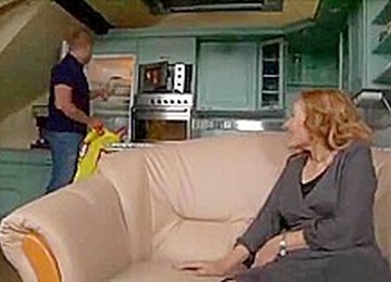 Fucking Granny Three (parena)