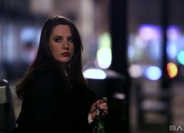 Beautiful English Porn Star Samantha Bentley Doesn't Mind Being Analfucked