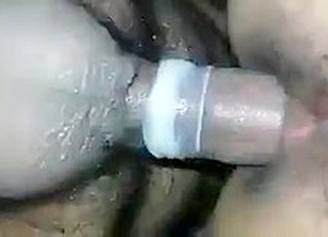 Rico Anal A Mi Vecina Con Buen Culo Asta El Condon Se Rompe